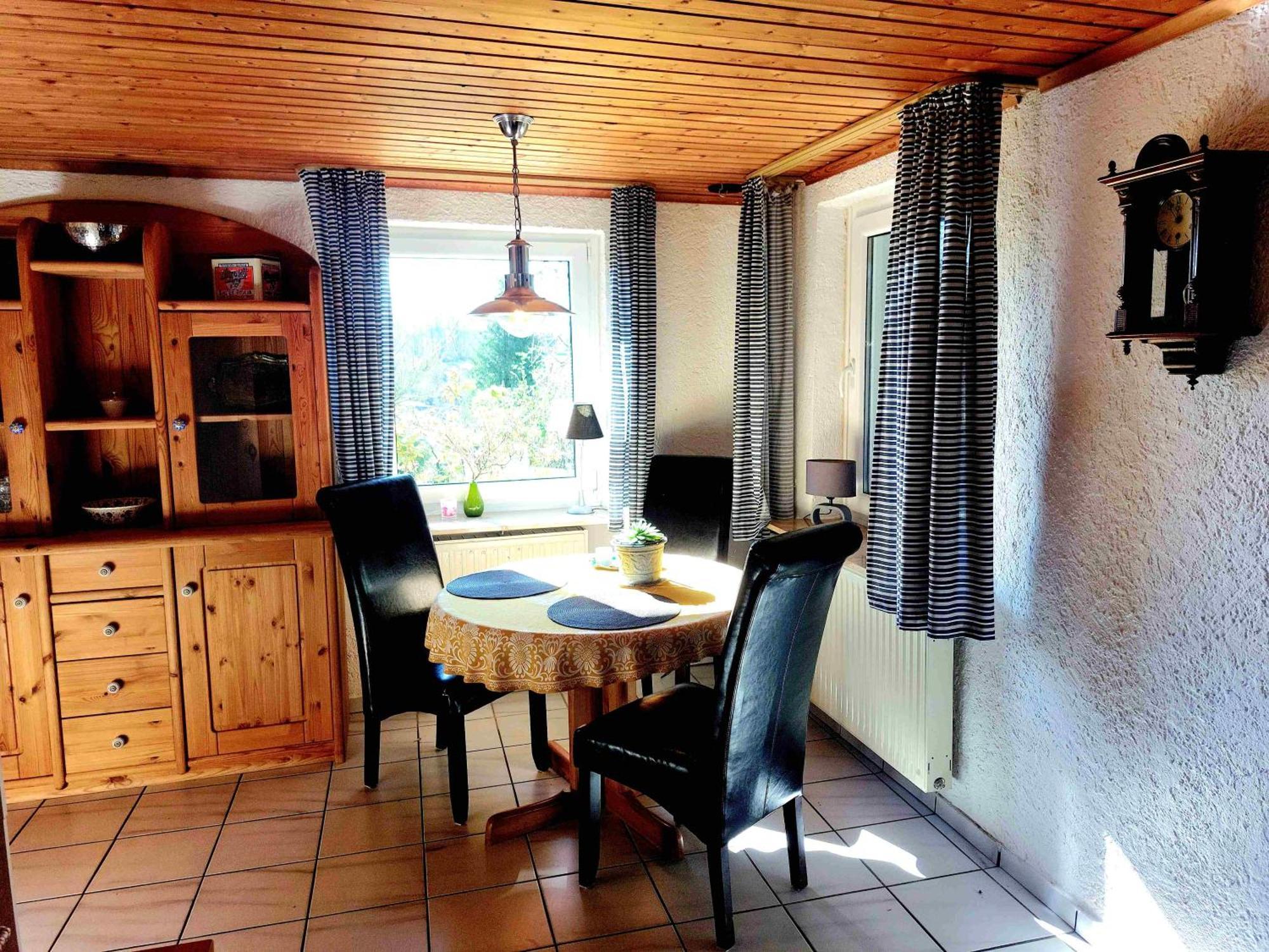 Kleines Haus Mitten In Der Natur Mit Eigener Terrasse Und Sonnenbalkon Halver Eksteriør bilde